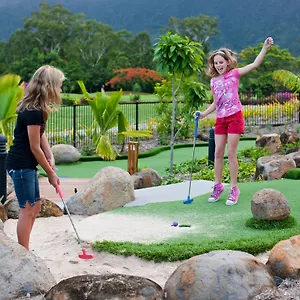Paradise Palms Resort Cairns